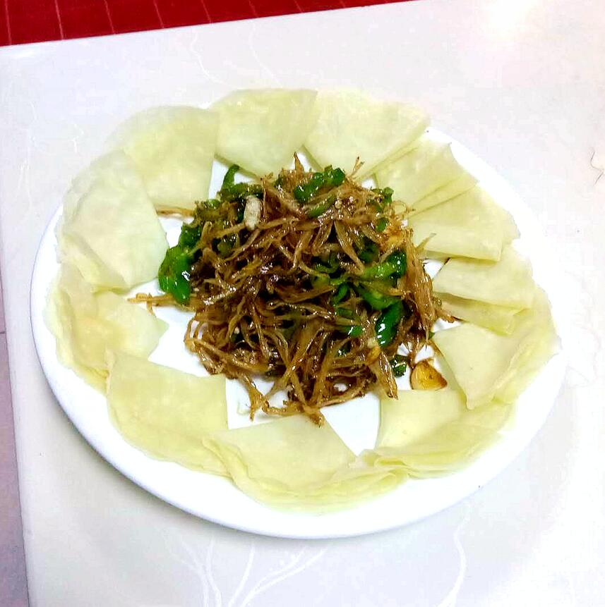 银鱼卷饼